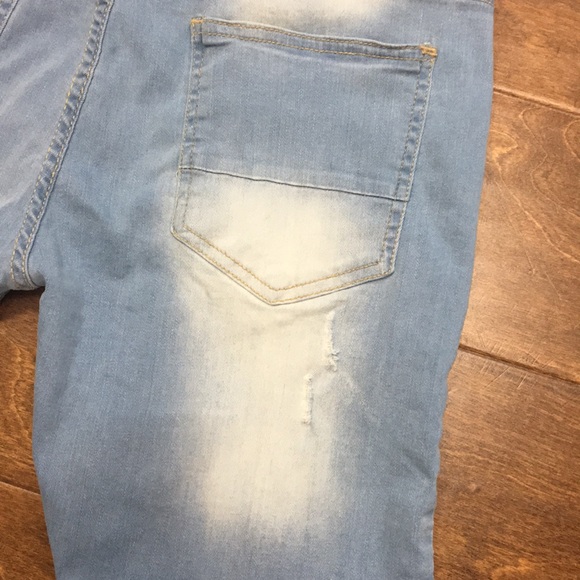 Distressed Shorts - Picture 5 of 5